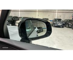 Volvo XC 60 2.0 T6 RECHARGE PLUS DARK AUTO 4WD 5P de 2024 con 14.000 Km por 55.900 EUR. en Madrid