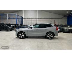 Volvo XC 60 2.0 T6 RECHARGE PLUS DARK AUTO 4WD 5P de 2024 con 14.000 Km por 55.900 EUR. en Madrid