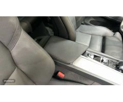 Volvo XC 60 2.0 T6 RECHARGE PLUS DARK AUTO 4WD 5P de 2024 con 14.000 Km por 55.900 EUR. en Madrid