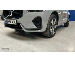 Volvo XC 60 2.0 T6 RECHARGE PLUS DARK AUTO 4WD 5P de 2024 con 14.000 Km por 55.900 EUR. en Madrid
