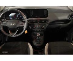 Hyundai i10 1.0 MPI Klass de 2024 con 9.384 Km por 15.400 EUR. en Baleares