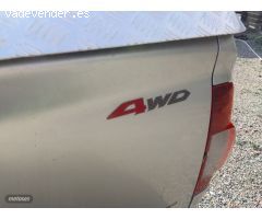 Isuzu D-Max 2.5 TD 4WD 136 CV PICK UP. de 2011 con 240.000 Km por 11.000 EUR. en Murcia