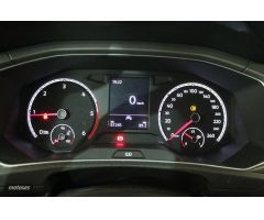 Volkswagen T-Roc 2.0 TDI ADVANCE 115CV de 2021 con 67.245 Km por 20.900 EUR. en Cadiz