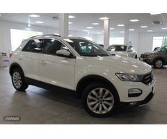 Volkswagen T-Roc 2.0 TDI ADVANCE 115CV de 2021 con 67.245 Km por 20.900 EUR. en Cadiz