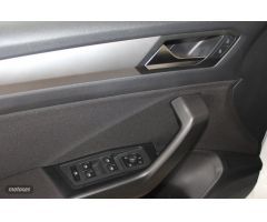 Volkswagen T-Roc 2.0 TDI LIFE 115CV de 2022 con 120.967 Km por 21.900 EUR. en Cadiz