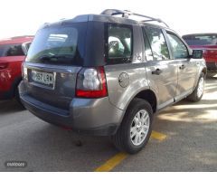 Land Rover Freelander 2.2 eD4 SE 150 CV de 2011 con 340.000 Km por 7.500 EUR. en Murcia