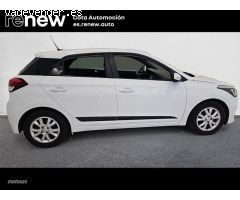 Hyundai i20 1.2 Go de 2016 con 130.600 Km por 9.490 EUR. en Madrid