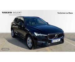 Volvo XC 60 B4 DIESEL CORE de 2023 con 53.601 Km por 37.900 EUR. en Sevilla