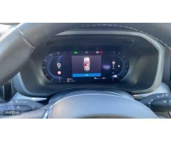 Volvo XC 60 B4 DIESEL CORE de 2023 con 53.601 Km por 37.900 EUR. en Sevilla