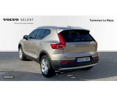 Volvo XC40 TODOTERRENO 2.0 B3 CORE AUTOMATICO 163CV 5P MILD HYBRID de 2024 con 31.746 Km por 32.900