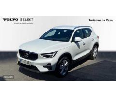 Volvo XC40 TODOTERRENO 1.5 T2 CORE AUTOMATICO 129CV 5P MICROHIBRIDO de 2024 con 26.102 Km por 32.900