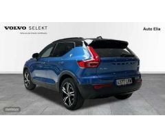 Volvo XC40 XC40 Recharge R-Design Expression, T4 hibrido enchufable de 2021 con 55.955 Km por 34.900