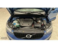 Volvo XC40 XC40 Recharge R-Design Expression, T4 hibrido enchufable de 2021 con 55.955 Km por 34.900