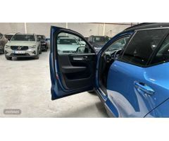 Volvo XC40 XC40 Recharge R-Design Expression, T4 hibrido enchufable de 2021 con 55.955 Km por 34.900
