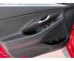 Hyundai i30 1.0 TGDI Klass 48V 100 de 2025 con 50 Km por 23.500 EUR. en Valencia