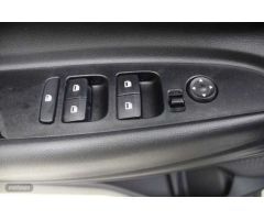 Hyundai Bayon 1.2 MPI Klass de 2024 con 15.141 Km por 17.990 EUR. en Pontevedra