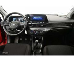 Hyundai Bayon 1.2 MPI Klass de 2024 con 14.692 Km por 17.990 EUR. en Pontevedra