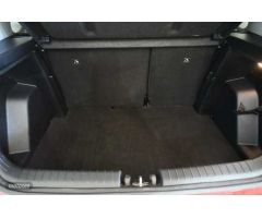 Hyundai Bayon 1.2 MPI Klass de 2024 con 14.692 Km por 17.990 EUR. en Pontevedra