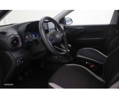 Hyundai i10 1.0 MPI Klass de 2024 con 5.433 Km por 15.990 EUR. en Pontevedra