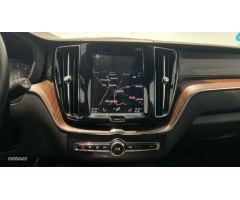 Volvo XC 60 2.0 D B5 INSCRIPTION AUTO 4WD 235 5P de 2021 con 120.294 Km por 35.600 EUR. en Lleida