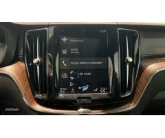 Volvo XC 60 2.0 D B5 INSCRIPTION AUTO 4WD 235 5P de 2021 con 120.294 Km por 35.600 EUR. en Lleida