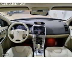 Volvo XC 60 Momentum 4x4 de 2010 con 298.900 Km por 7.600 EUR. en Sevilla