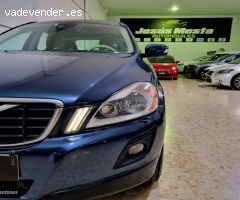 Volvo XC 60 Momentum 4x4 de 2010 con 298.900 Km por 7.600 EUR. en Sevilla
