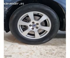 Volvo XC 60 Momentum 4x4 de 2010 con 298.900 Km por 7.600 EUR. en Sevilla
