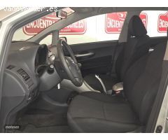 Toyota Auris 1.4 Luna de 2007 con 63.373 Km por 8.990 EUR. en Tarragona
