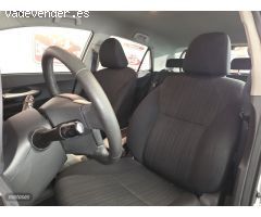 Toyota Auris 1.4 Luna de 2007 con 63.373 Km por 8.990 EUR. en Tarragona