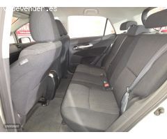 Toyota Auris 1.4 Luna de 2007 con 63.373 Km por 8.990 EUR. en Tarragona