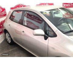 Toyota Auris 1.4 Luna de 2007 con 63.373 Km por 8.990 EUR. en Tarragona
