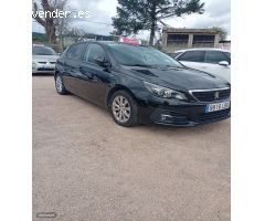 Peugeot 308 1.5 BLUEHDI 130CV STYLE de 2019 con 160.000 Km por 10.500 EUR. en Pontevedra
