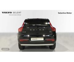 Volvo XC40 XC40 Core, B3, Gasolina de 2024 con 30.590 Km por 31.900 EUR. en Cantabria