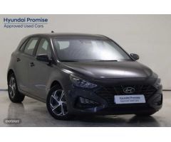 Hyundai i30 1.0 TGDI Klass LR 48V 120 de 2024 con 22.070 Km por 18.990 EUR. en Madrid