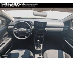 Dacia Jogger EXTREME HYBRID 140CV 7 PLAZAS de 2024 con 34.000 Km por 24.890 EUR. en Madrid
