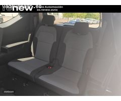 Dacia Jogger EXTREME HYBRID 140CV 7 PLAZAS de 2024 con 34.000 Km por 24.890 EUR. en Madrid