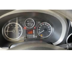 Peugeot Partner PEUGEOT PARTNER 1200 110 CV TEPEE OUTDOOR de 2016 con 148.400 Km por 11.900 EUR. en