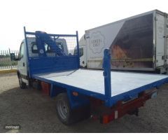 Iveco Daily 35C11 CON PLUMA Y BASCULANTE. de 2001 con 400.000 Km por 18.000 EUR. en Murcia