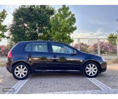 Volkswagen Golf Caja 5 TDI 1900 de 2004 con 353.670 Km por 2.900 EUR. en Madrid