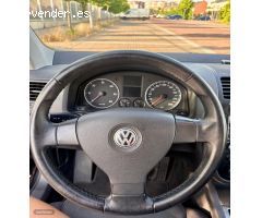 Volkswagen Golf Caja 5 TDI 1900 de 2004 con 353.670 Km por 2.900 EUR. en Madrid