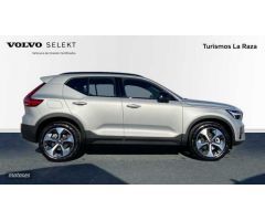 Volvo XC40 XC40 Ultra, B3 Mild Hybrid, Gasolina, Dark de 2024 con 1.876 Km por 41.900 EUR. en Sevill
