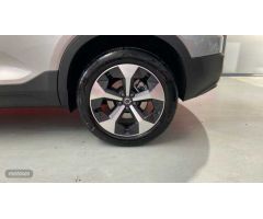 Volvo XC40 XC40 Ultra, B3 Mild Hybrid, Gasolina, Dark de 2024 con 1.876 Km por 41.900 EUR. en Sevill