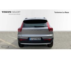 Volvo XC40 XC40 Essential, B3 Mild hybrid, Gasolina de 2025 con 10 Km por 37.500 EUR. en Sevilla