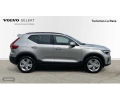 Volvo XC40 XC40 Essential, B3 Mild hybrid, Gasolina de 2025 con 10 Km por 37.500 EUR. en Sevilla