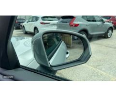 Volvo XC40 XC40 Essential, B3 Mild hybrid, Gasolina de 2025 con 10 Km por 37.500 EUR. en Sevilla