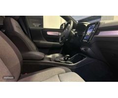 Volvo XC40 VOLVO XC40 B3 GASOLINA de 2024 con 32.872 Km por 33.700 EUR. en Valencia