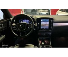 Volvo XC40 VOLVO XC40 B3 GASOLINA de 2024 con 32.872 Km por 33.700 EUR. en Valencia