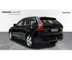 Volvo XC 60 XC60 Core, B4 (diesel), Diesel de 2022 con 79.900 Km por 35.900 EUR. en Madrid