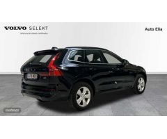 Volvo XC 60 XC60 Core, B4 (diesel), Diesel de 2022 con 79.900 Km por 35.900 EUR. en Madrid